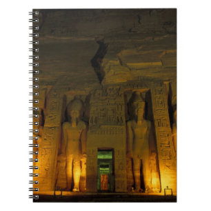 Ägypten, Abu Simbel, beleuchtete Fassade von Klein Notizblock