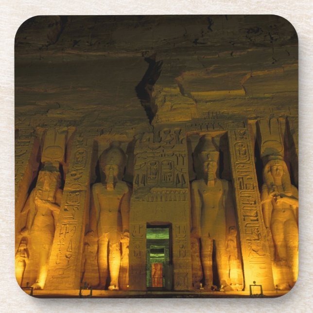 Ägypten, Abu Simbel, Lichtfassade der kleinen Getränkeuntersetzer (Vorderseite)