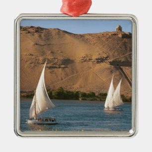 Ägypten, Assuan, Nil, Felucca-Segelschiffe, Ornament Aus Metall