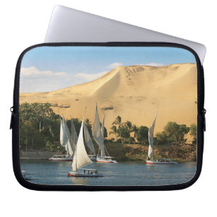Ägypten, Assuan, Nile River, Felucca Segelboote, 2 Laptopschutzhülle