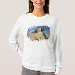 Ägypten, Giza. Die große Sphynx erhebt sich über d T-Shirt