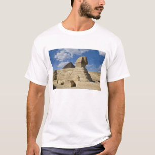 Ägypten, Giza. Die große Sphynx erhebt sich über d T-Shirt
