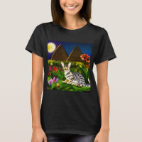 Ägyptische Mau-Katze in einem Mitternachtgarten