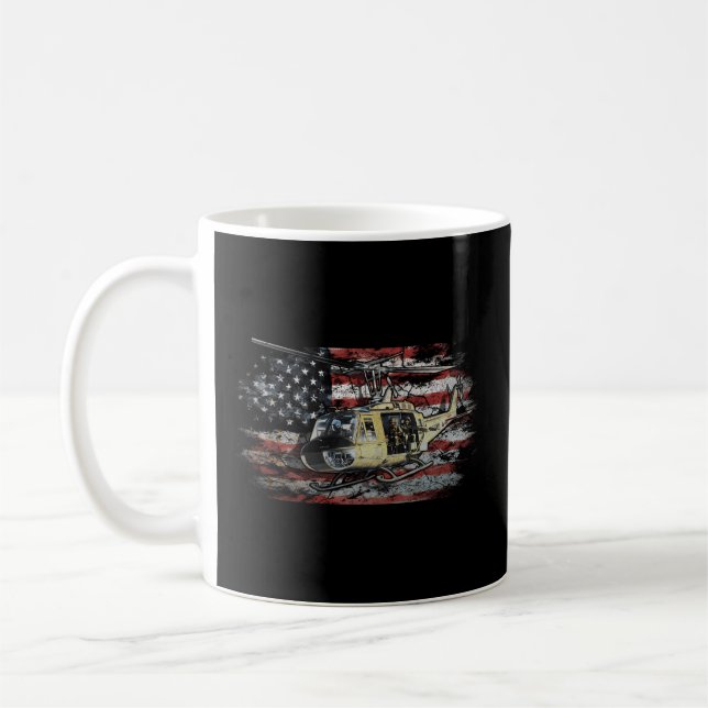 Ähm-1 Huey Helicopter American Flag Veteran Kaffeetasse (Links)