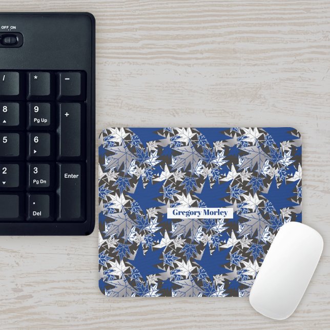 Ahorn-Blätter - Blau auf kohlebeständigem Hintergr Mousepad (Von Creator hochgeladen)