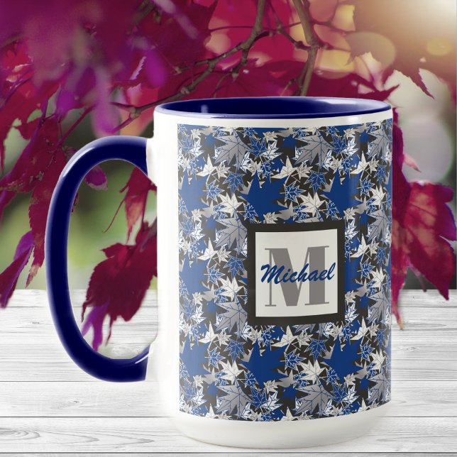 Ahorn Verlasse Blau auf einer kohlebasierten Hinte Tasse (Blue Maple Leaves - Bitone Coffee Mug -by The Canadian Outpost)