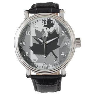 Ahornleaf auf einem armbanduhr