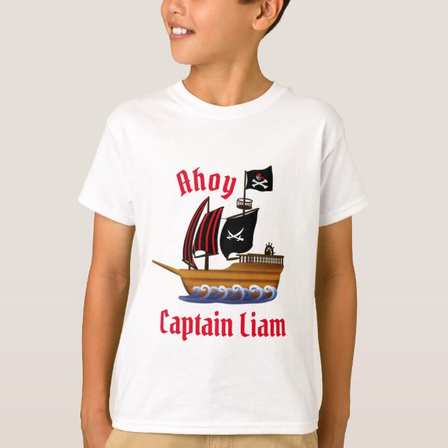 Ahoy Pirate Ship Captain Personalize Name T-Shirt (Vorderseite)