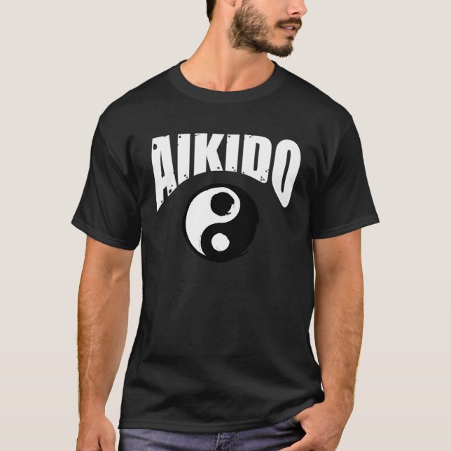 Aikido Instructors Aikidoka or Aikido Beginners T-Shirt (Vorderseite)