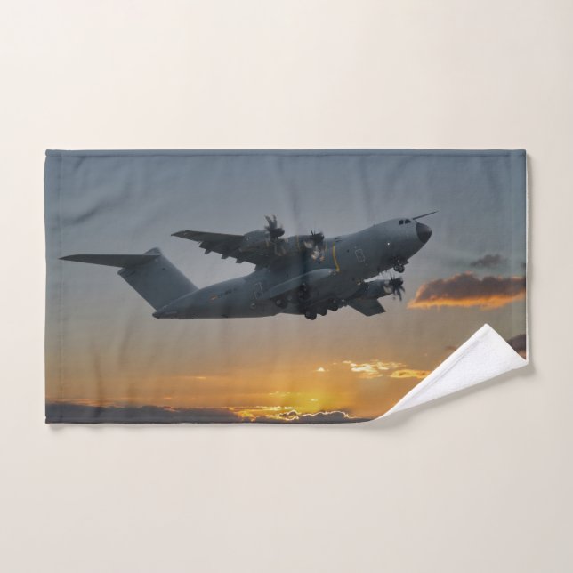 Airbus A400M bei Sunset Badhandtuch Set (Handtuch)