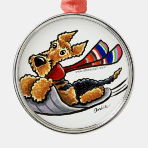 Aire-Sledding Airedale Terrier Silbernes Ornament