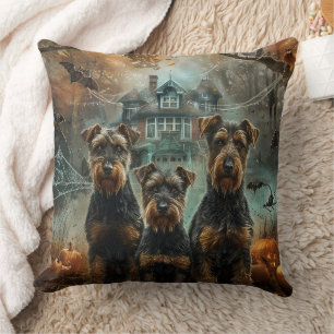 Airedale Halloween Night Doggy Delikatesse Kissen