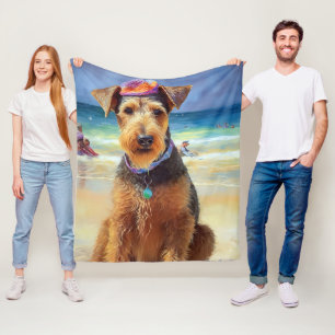 Airedale on Beach, Sommergeschenk für Hundefreunde Fleecedecke