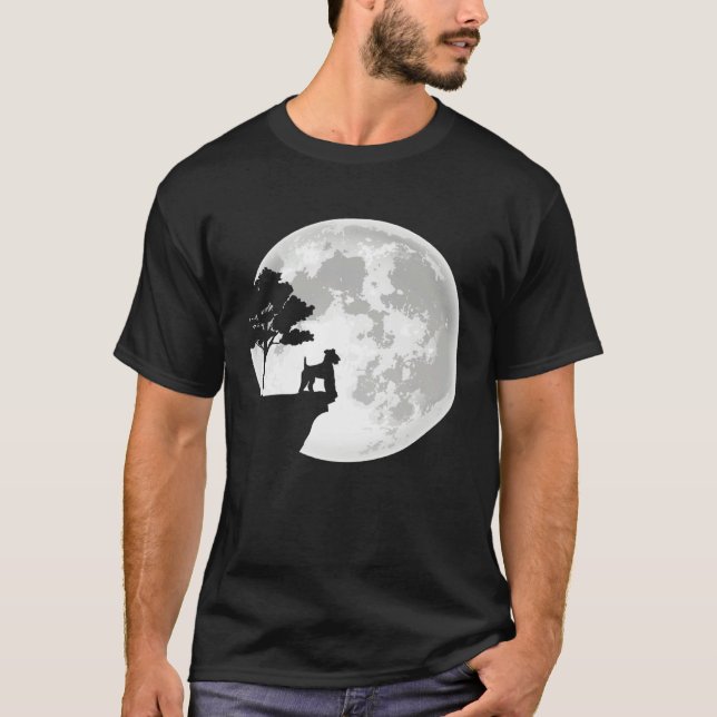 Airedale Terrier Dog Breed Moon Halloween Apparel T-Shirt (Vorderseite)