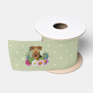Airedale Terrier Hund mit farbenfrohen Blumen Grün Satinband