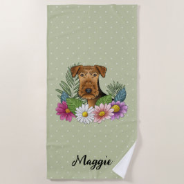 Airedale Terrier mit farbigen Blume und Namen Strandtuch