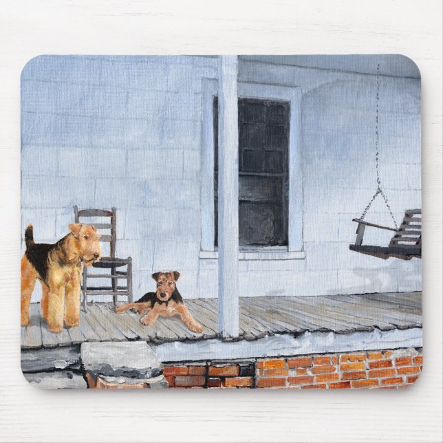 Airedale Terriers auf der Veranda Mousepad (Vorne)