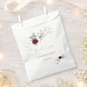 Airy Greenery Burgundy Floral Gold Wedding Geschenktütchen