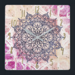 Airy Mandala-glückliches rosa lila gelbes Blau u. Quadratische Wanduhr<br><div class="desc">kundenspezifische Uhr</div>