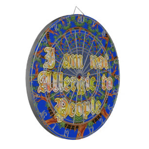 Akacia Alchemy: Ich bin nicht allergisch gegenüber Dartscheibe