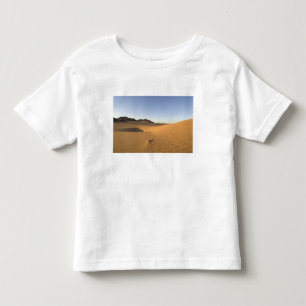 Akakus, Sahara-Wüste, Fezzan, Libyen. Kleinkind T-shirt
