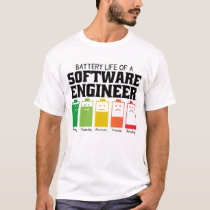 Akkulaufzeit eines Software-Engineers T-Shirt
