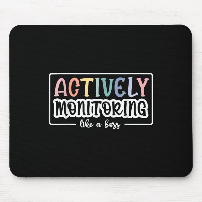 Aktives Monitoring wie ein Boss Funny Teacher Test Mousepad (Vorne)