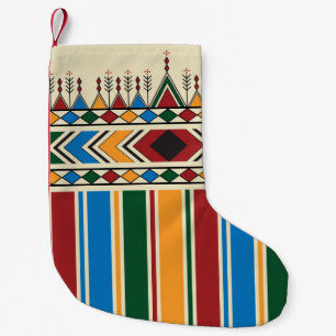 Al-Qatt Al-Asiri inspirierte geometrische Muster. Kleiner Weihnachtsstrumpf