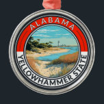 Alabama Travel Art Abzeichen Ornament Aus Metall<br><div class="desc">Alabama Retrovektor-Reisedesign. Diese Retro-Art Reisen,  mit ihrer Mischung aus kühnen Farben und Vintagem Reiz,  ist so konzipiert,  dass sie ein Gefühl von Abenteuer inspiriere.</div>