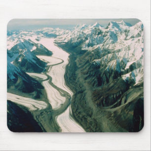 Alaska-Gebirgszug – Luftansicht Mousepad