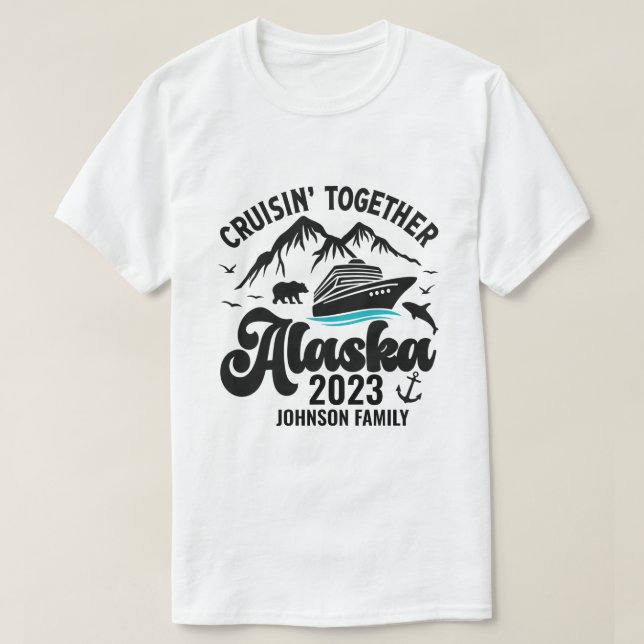 Alaska Kreuzfahrt Personalisierter Name und Jahr T-Shirt (Design vorne)