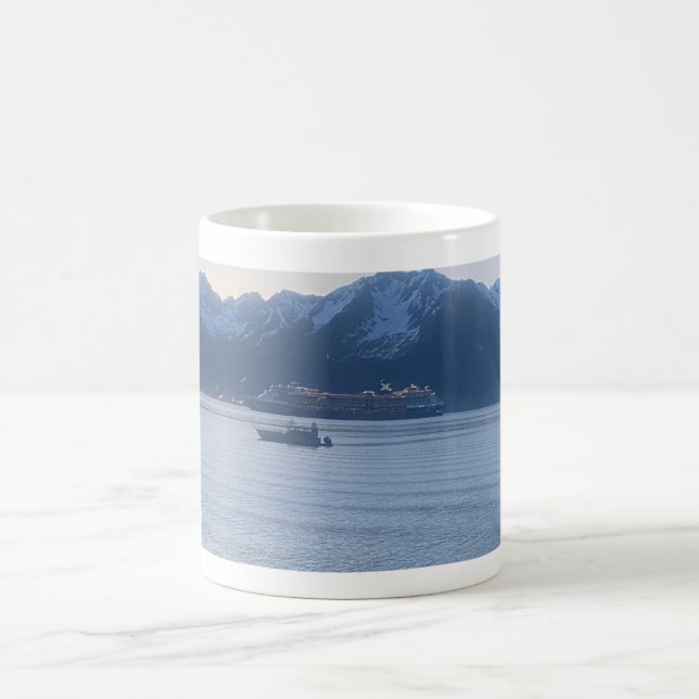 Alaska Küstensicht Landschaftliche Tasse (Mittel)