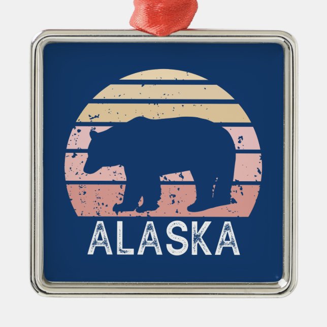 Alaska Retro Bear Ornament Aus Metall (Vorne)