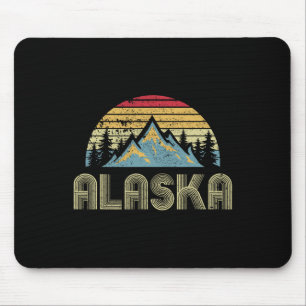 Alaska T-Shirt - Retro-Vintage-Berge-Natur-Wandern Mousepad