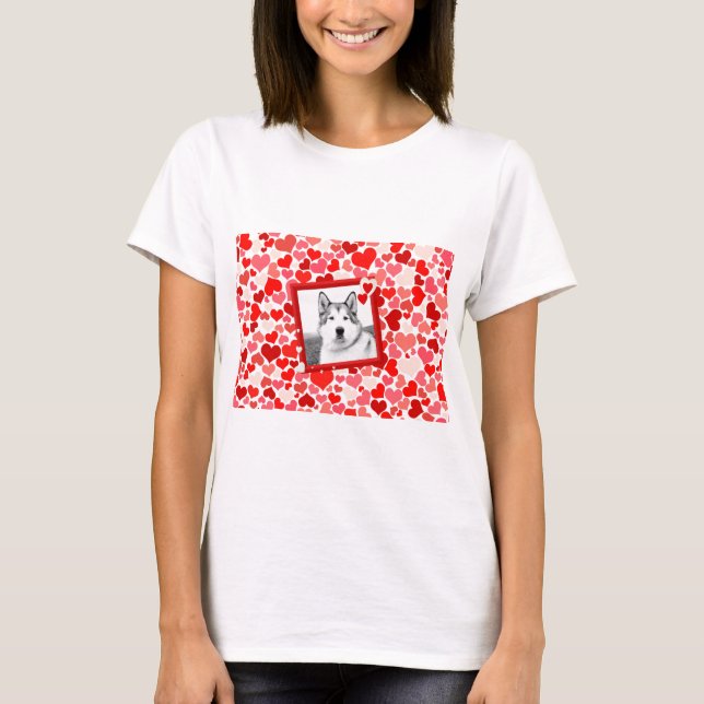 Alaskan Malamute Dog Valentines Herz T-Shirt (Vorderseite)