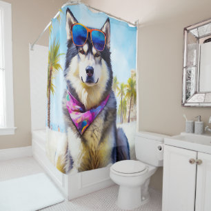 Alaskan Malamute on Beach, Sommergeschenk Duschvorhang
