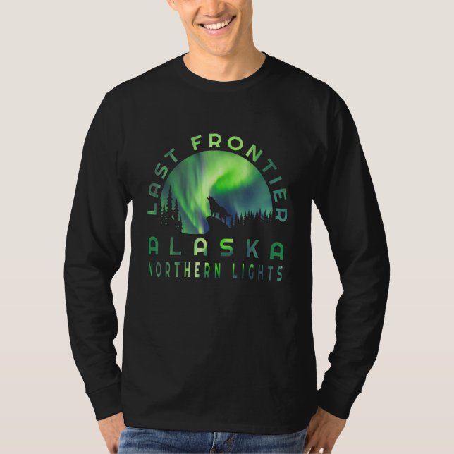 Alaskan Northern Lights with Wolf T-Shirt (Vorderseite)