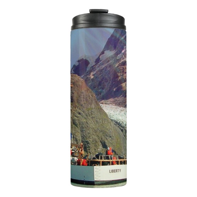 Alaskische Bergansicht mit Boot Thermosbecher (Vorderseite)