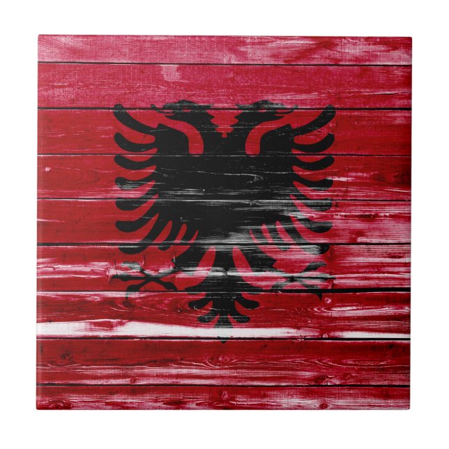Albanien Flagge Farbe auf Holz Fliese (Vorderseite)