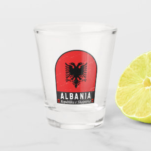 Albanien-FlaggenEmblem gestört Schnapsglas