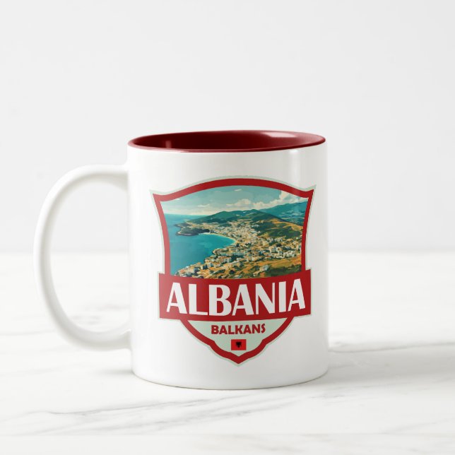 Albanien Illustration Retro Abzeichen Zweifarbige Tasse (Links)