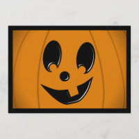 Albernes Gesicht von Jack-O-Lantern mit einem Zahn