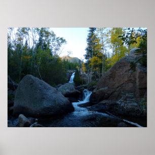 Alberta Falls bei Sonnenaufgang in den Rocky Mount Poster