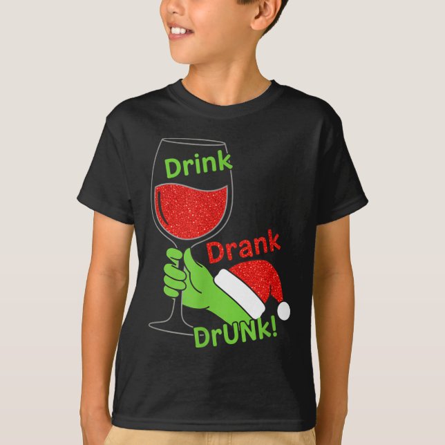 Alcohol &amp; Tails Drink Drank Drunk! Funny Chris T-Shirt (Vorderseite)