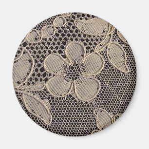 Alencon Lace Magnet