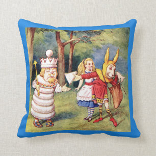 Alice, der Hase und der weiße König in Wonderland Kissen