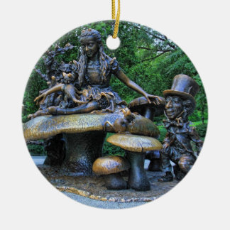Alice im Wunderland - Zentralpark NYC Keramikornament