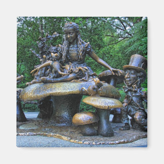Alice im Wunderland - Zentralpark NYC Magnet
