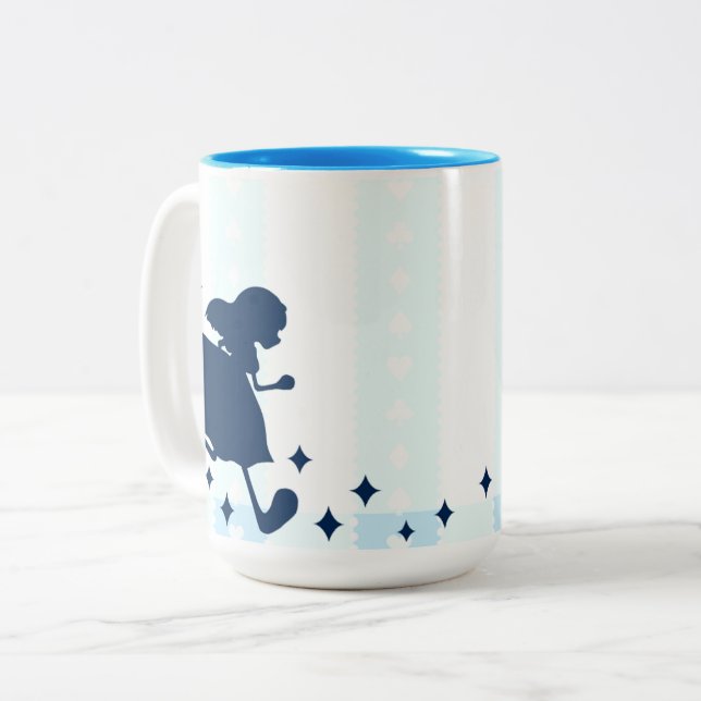 Alice Tasse (Vorderseite Links)