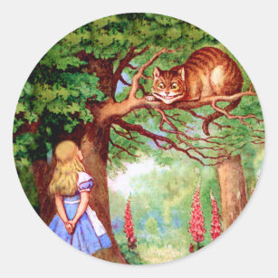 Alice trifft die Cheshire-Katze in Wonderland Runder Aufkleber